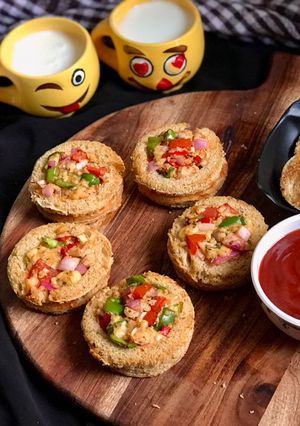 બ્રેડ ચીઝ ડીસ્ક(Bread Cheese Disc Recipe in Gujarati) રેસીપી મુખ્ય ફોટો