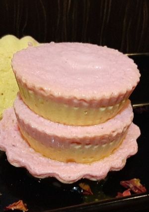 A picture of Paneer cup cake.