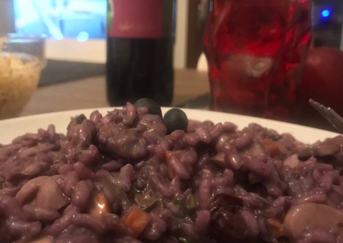 Modo semplice a Preparare Fatto in casa super veloce Risotto mirtilli funghi e gamberetti