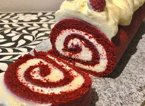 Una foto de Brazo de reina Red Velvet (brazo gitano)