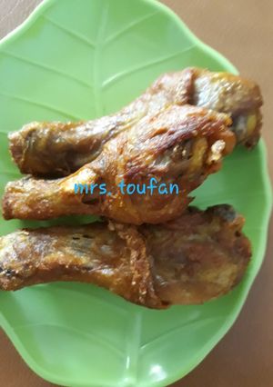 Foto resep Ayam goreng biasa (super simple)