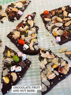 A picture of CHOCOLATE FRUIT AND NUT BARK:.