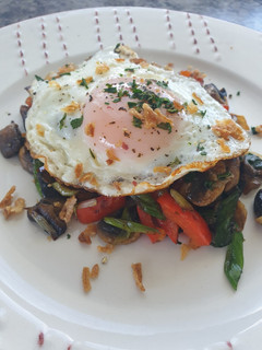 A picture of Low Carb Hash and Egg.