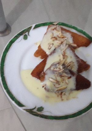 A picture of Shahi tukda.
