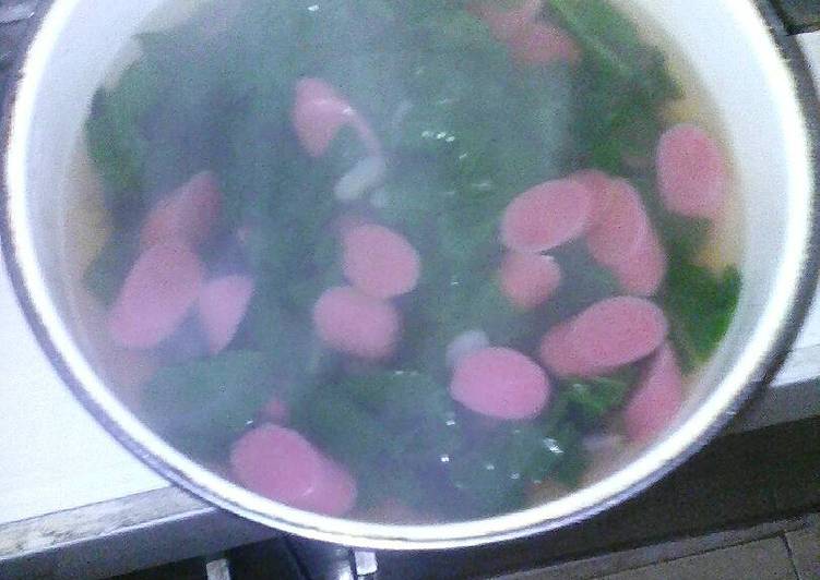 Bagaimana Membuat Sayur Bening Cantik.. by:Erni Hartanti.Amd😘 yang Menggugah Selera