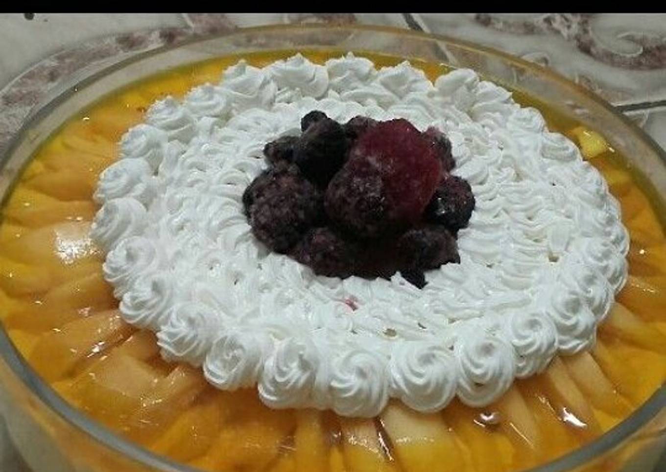 Mango mousse dessert