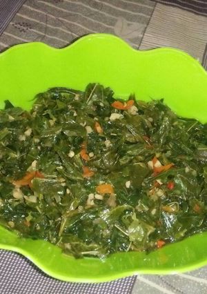 Foto resep Oseng daun singkong pwedes endes