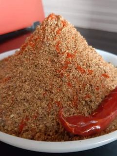 खमंग जवसाची पौष्टिक चटणी एक फायदे अनेक (jwas chutney recipe in marathi) रेसिपी चे मुख्य फोटो