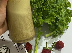 Foto resep Nutrishake Strawberry Kale
