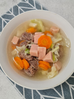 Foto resep Sup sapi wortel kentang