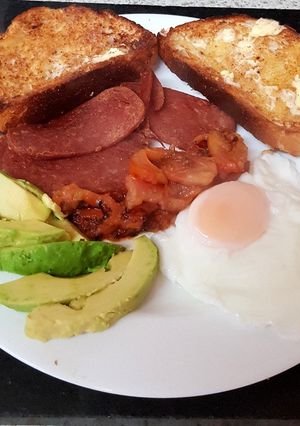 A picture of My Bacon Grill & Avocado Breakfast.😍.
