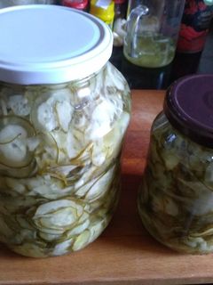 Uborkasaláta télire recept fotója