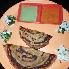 A picture of Besan ka guad wala chila.