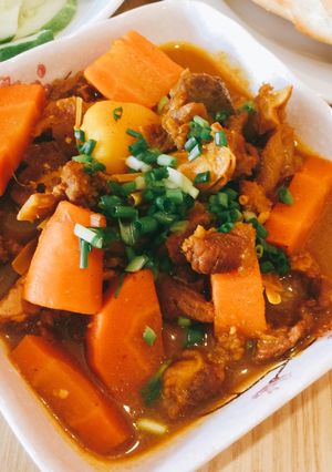 Hình của món Cà ri bò.
