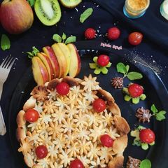 A picture of Rabri Apple Kiwi Pie.