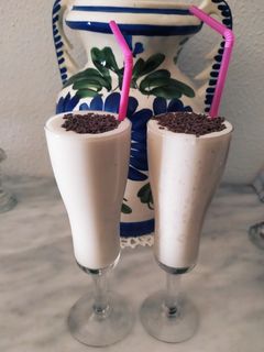 Una foto de Batido de coco y yogurt