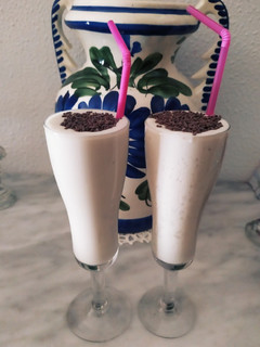 Una foto de Batido de coco y yogurt