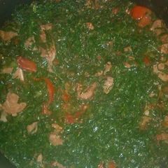 A picture of Kales mixed with beef.