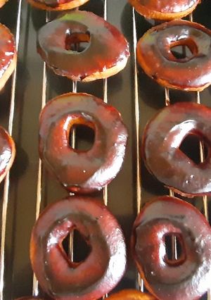A picture of Chocolate doughnuts.