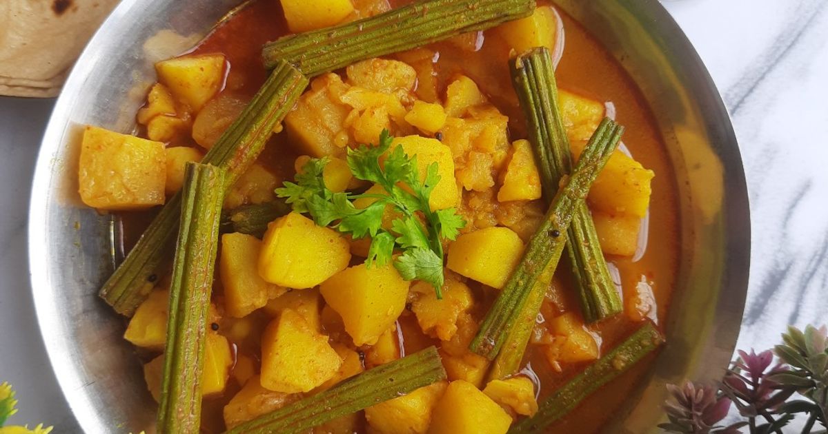 Saragava Bateta Nu Shak (Drumstick Potato Curry) Recipe by Deepa Rupani ...