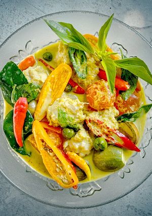 รูปของ แกงเขียวหวานหมูเด้งไข่แดงเค็ม 🍛/ Green curry with minced pork & salted egg yolk 🍛