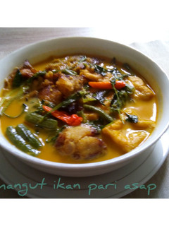 Foto resep Mangut ikan pari asap