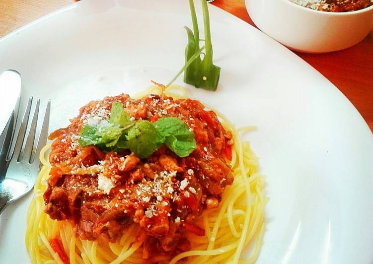 Recipe of Perfect Red Meat Sauce Spaghetti
