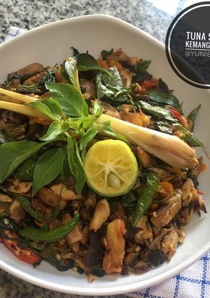 Foto resep Tuna Suwir Kemangi Pedas