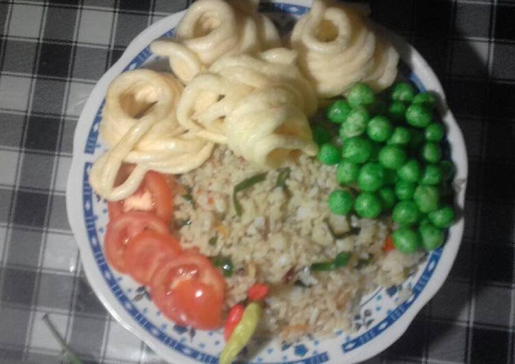 Nasgor sederhana tapi mantap 👍😍 #Ala Umi kaysah