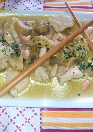 Una foto de Pollo THAI en thermomix