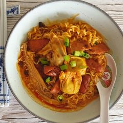 A picture of Budae Jjigae.