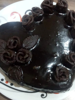 चॉकलेट केक (Chocolate cake recipe in hindi) रेसिपी मुख्य फोटो