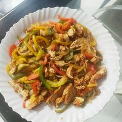 A picture of Chicken Fajitas.
