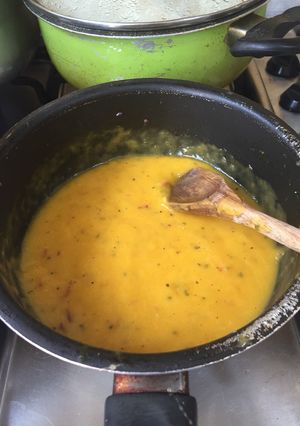 Una foto de Salsa de mango para pollo o acompañar
