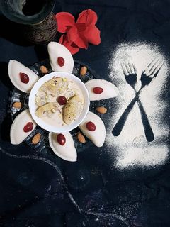 পুলি পিঠে(puli pithe recipe in Bengali) রেসিপির প্রধান ছবি