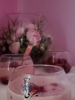 صورة لوصفة موس الفراولة والزبادي الصحي 🎀