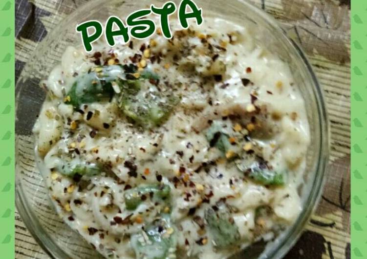 White sauce pasta