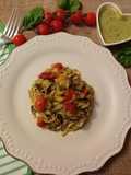 Tagliolini di grano duro melanzane pomodorini crema di basilico