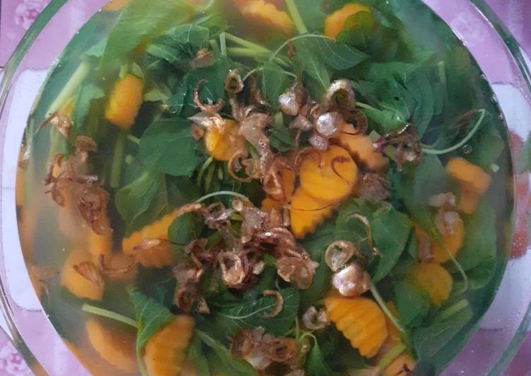 Resep Sayur bening bayam wortel Lezat