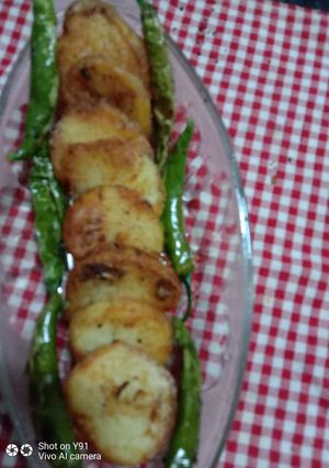 आलू फ्राई (Aloo fry recipe in hindi) रेसिपी मुख्य फोटो