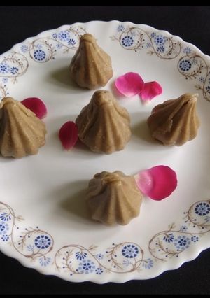 A picture of Pearl millet modak.