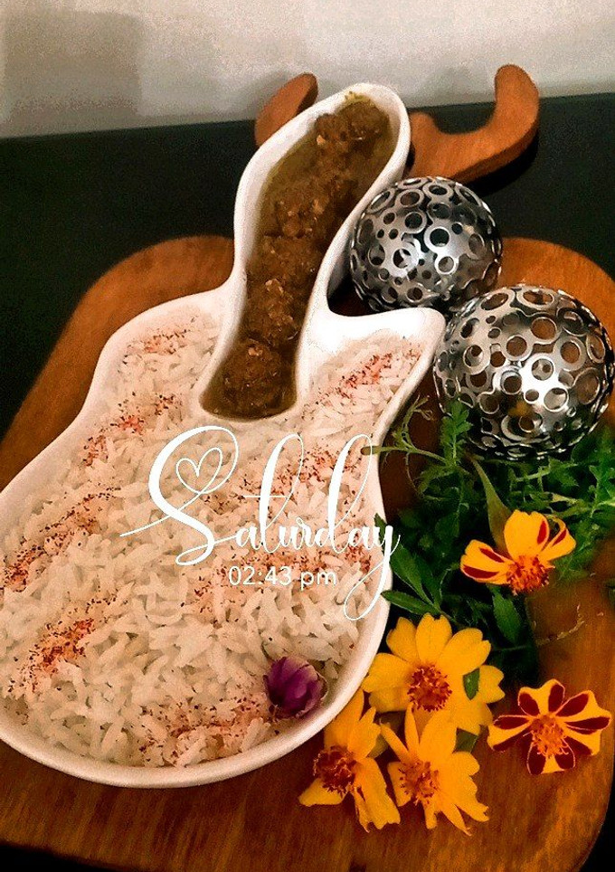 عکسی از دستور فسنجون با گوشت قلقلی🍂