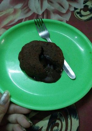 A picture of Chocolate lava cake.