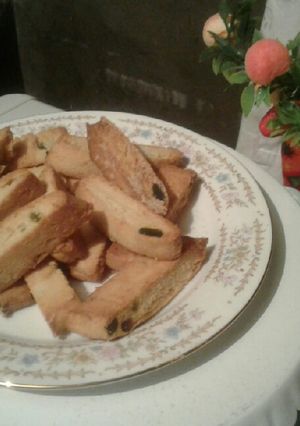 Una foto de Biscotti de naranja y frutillas