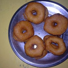 A picture of Arisi Vadai- Tamilnadu special.