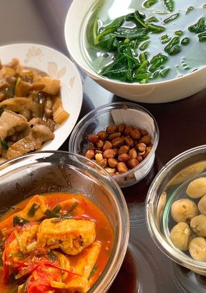 Hình của món Bữa cơm gia đình.