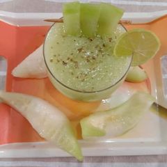 A picture of Muskmelon cooler.