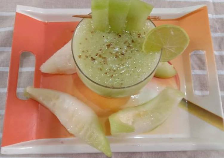 Simple Way to Prepare Homemade Muskmelon cooler