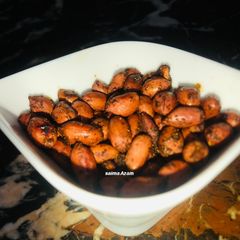 A picture of Roasted spicy peanut 🥜روسٹڈ اسپاٸسی مونگ پھلی🥜.