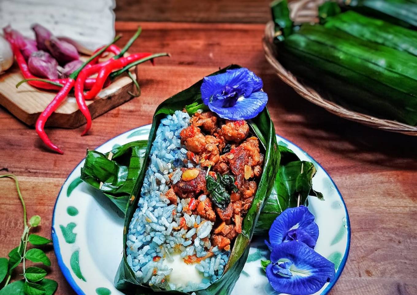 Nasi bakar tempe bunga telang